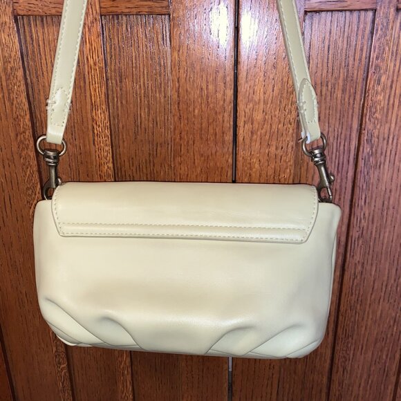 Universal Thread Green Crossbody Bag - Picture 2 of 6